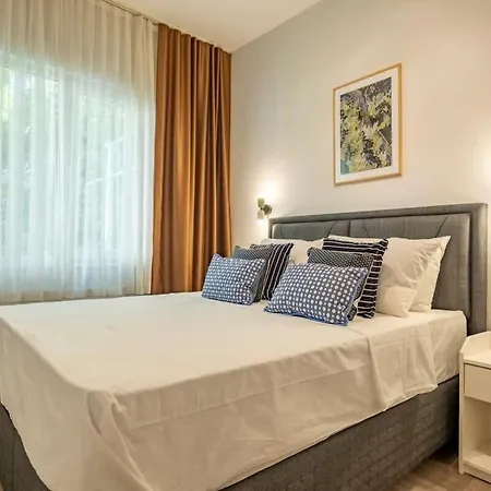 3-bedroom With 2 Bathrooms דירה איסטמבול