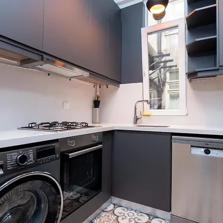 3-bedroom With 2 Bathrooms Apartamento Estambul