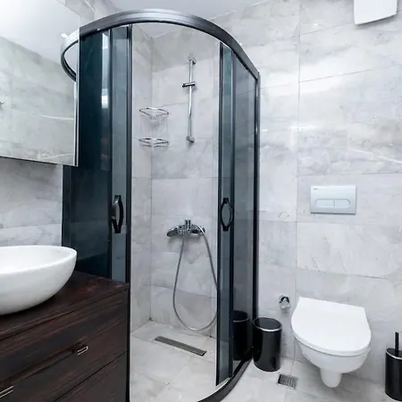3-bedroom With 2 Bathrooms